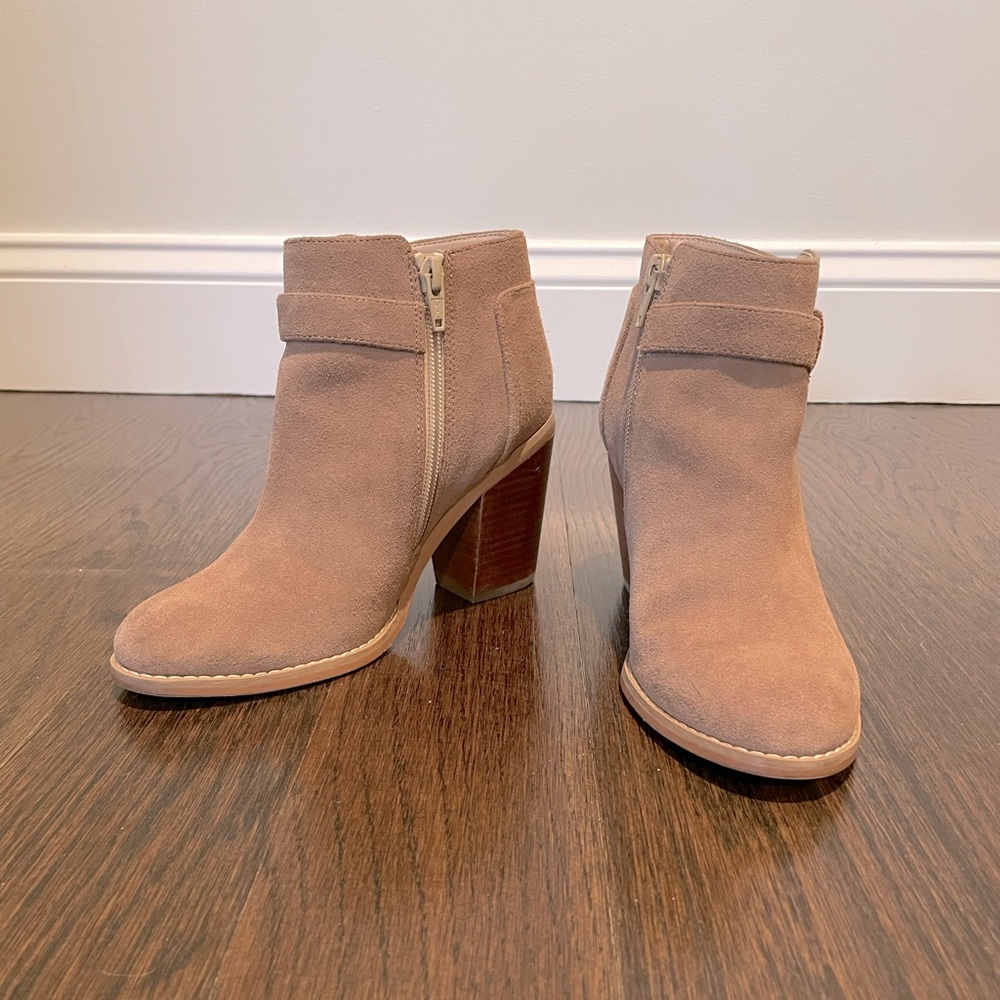 Sole Society Lyriq bootie